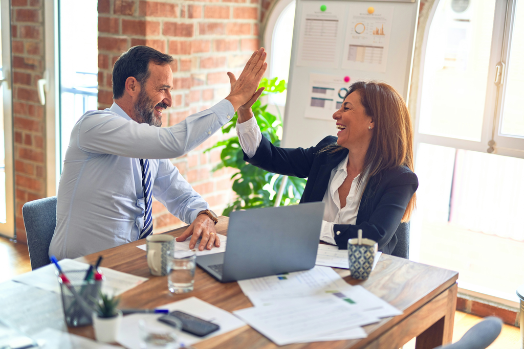 Sales Motivational Quotes to Boost Your Team's Energy