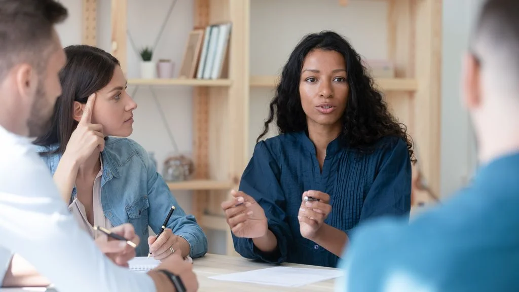 Understanding Project Team Roles & Responsibilities: A Comprehensive Guide