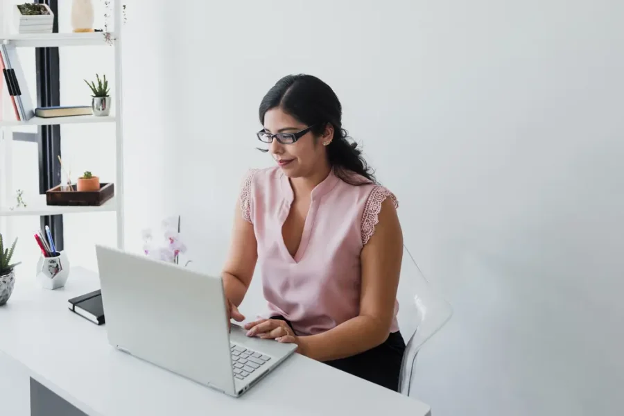 Free GetResponse Alternative – Bitrix24